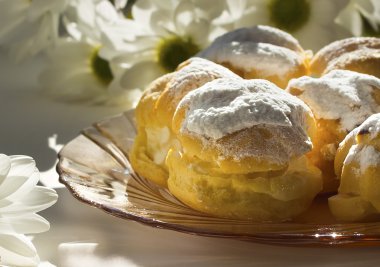 Krem puf ya da profiterol pasta