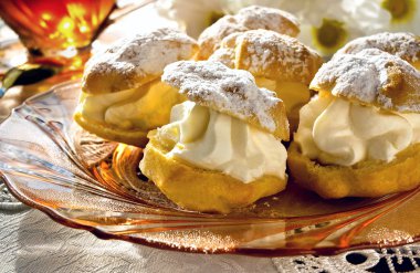 Krem puf ya da profiterol pasta