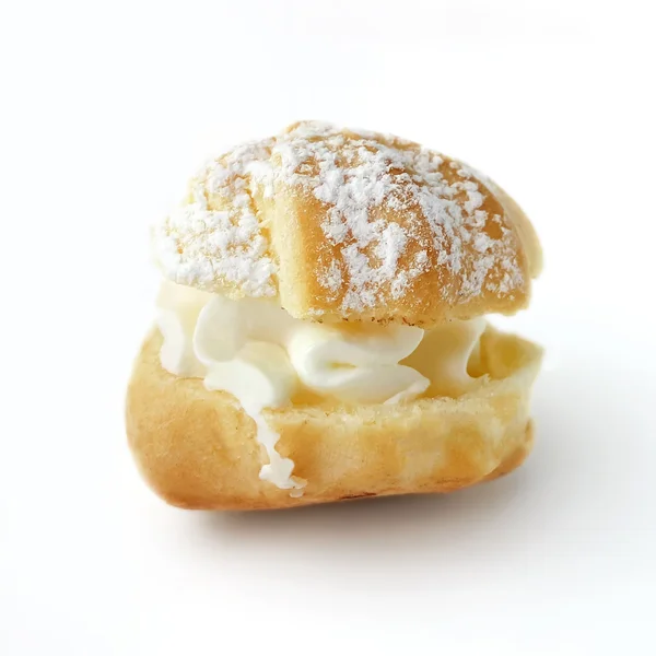 Cream puff lub profiterole ciasta — Zdjęcie stockowe