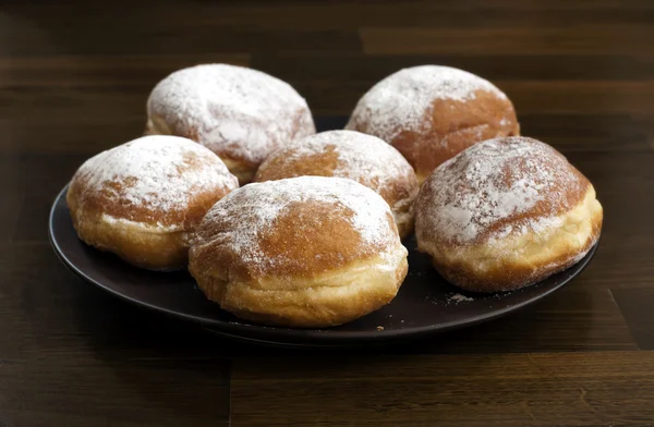 Pączki z cukier puder — Zdjęcie stockowe