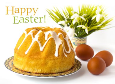 Mutlu Paskalya tebrik kartı - çiçek ile Paskalya kek (ekmek)