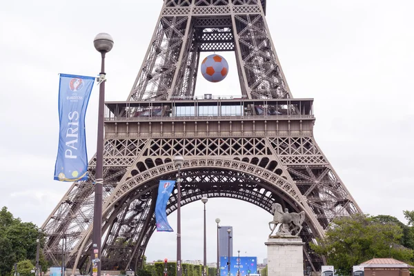 PARÍS, FRANCIA-JUNIO 14,2016 . — Foto de Stock