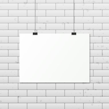 Beyaz dikey A4 posterinde bir ip.