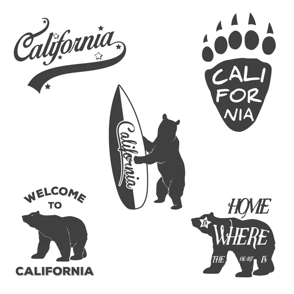 Placas vintage monocromáticas de California y elementos de diseño para la impresión de camisetas. Ilustraciones tipográficas . — Vector de stock