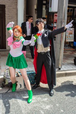 Osaka, Japonya - 18 Mart 2018: Nipponbashi Street Festa, her Mart ayında Osaka, Japonya 'da renkli kostüm ve anime festivali düzenlenir. Dünyanın en büyük kostüm etkinliklerinden biri.