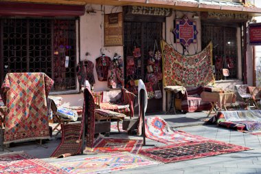 29 Ocak 2026 'da Gürcistan' ın Tiflis kentindeki Gürcü ve Kafkas geleneksel halı mağazası