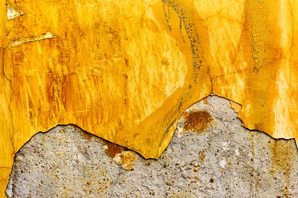 Abstrakter Hintergrund Betonfarbe gelb lackiert, verwitterter Witz — Stockfoto