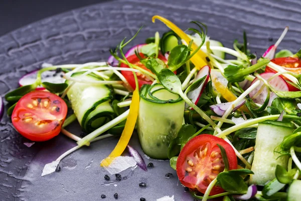 Authentic Fresh Vegetable Salad Sprouts Peas Black Pepper Black Plate — Stock Photo, Image