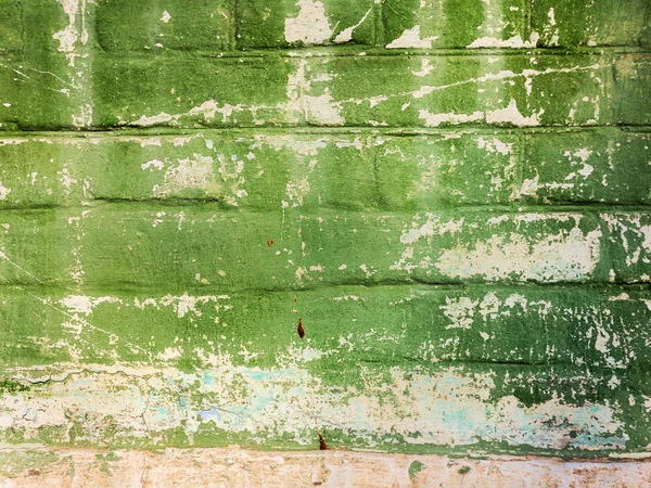 ひび割れや傷で抽象的な背景古い白いレンガの壁 — ストック写真