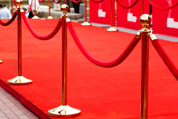 Way to success on the red carpet (Barrier rope) — Stock Photo, Image