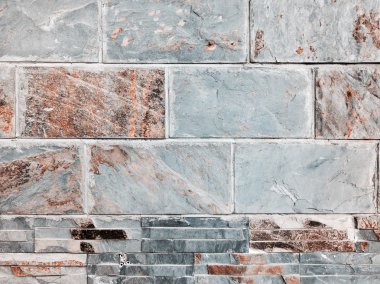 Doğal taştan örülmüş duvar. Arka plan olarak kullanılabilir. Büyük ba