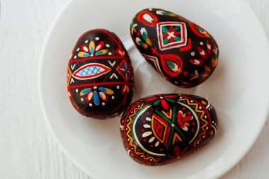 güzel Paskalya yumurtaları