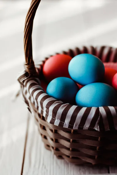 Veelkleurige paaseieren — Stockfoto