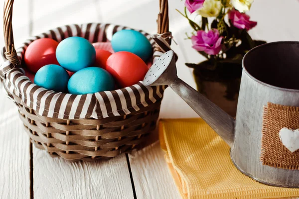 여러 가지 빛깔된의 부활절 달걀 — 스톡 사진