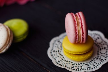 Güzel renkli macaroons