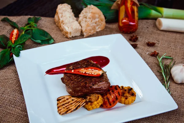 Szép sült steak — Stock Fotó
