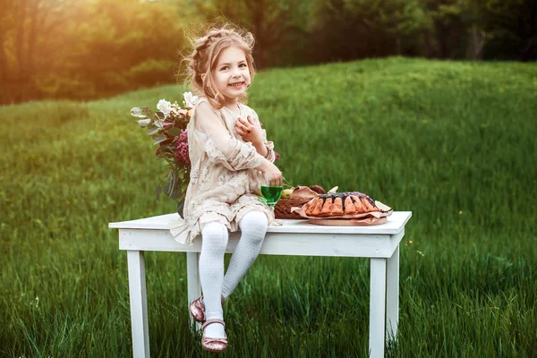 Concept of a happy childhood — Stock Photo, Image