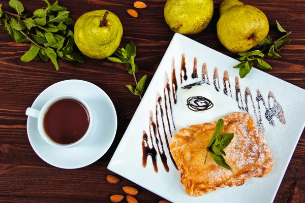 Hermosa y original presentación de platos — Foto de Stock