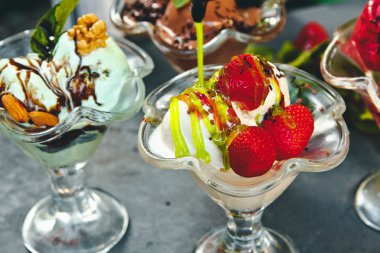 Güzel ve lezzetli restoran yemekleri.