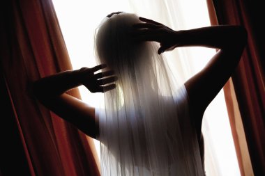 Güzel gelin silüeti