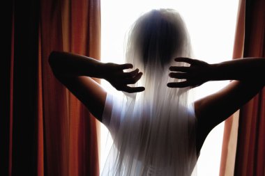 Güzel gelin silüeti