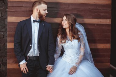 mutlu gelin ve damadın düğünde