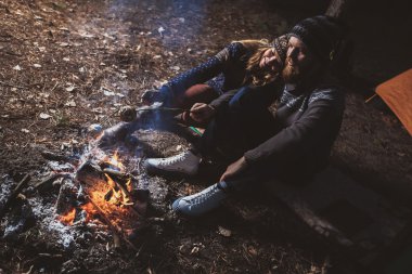 Kaç yürüyüşçü kızarmış marmelat