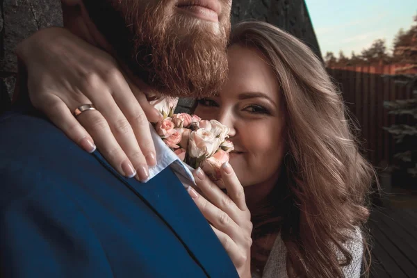 Happy young bride and groom — Stock Photo, Image