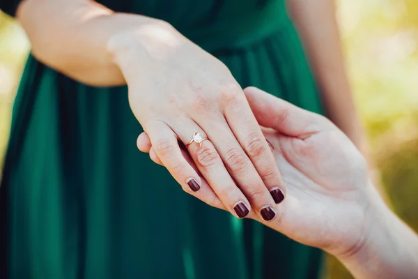 Love bride and groom — Stock Photo, Image