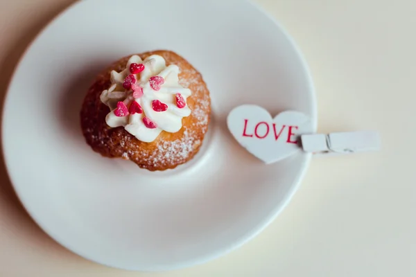 Hermosos pasteles cupcakes — Foto de Stock