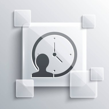 Gri Zaman Yönetimi simgesi gri arkaplanda izole edildi. Saat ve vites tabelası. Üretkenlik sembolü. Kare cam paneller. Vektör.