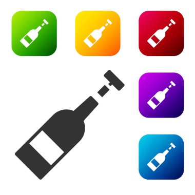 Beyaz arka planda izole siyah şarap ikonu şişesi. Renkli kare düğmelerle simgeleri ayarla. Vektör İllüstrasyonu.