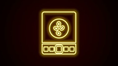 Parlayan neon hattı Elektronik kahve ölçekleri simgesi siyah arkaplanda izole edilmiş. Ağırlık ölçüm aletleri. 4K Video hareketli grafik canlandırması