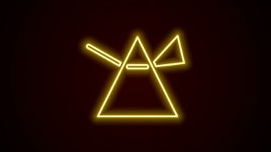 Prizma ikonunda parlayan neon çizgisi ışık ışınları siyah arkaplanda izole edildi. Cam prizmada gökkuşağı spektrum dağılımı optik etkisi. 4K Video hareketli grafik canlandırması