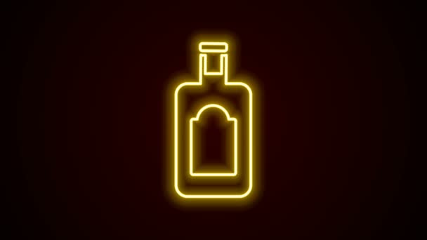 Icono de botella de whisky de línea de neón brillante aislado sobre fondo negro. Animación gráfica de vídeo 4K — Vídeos de Stock