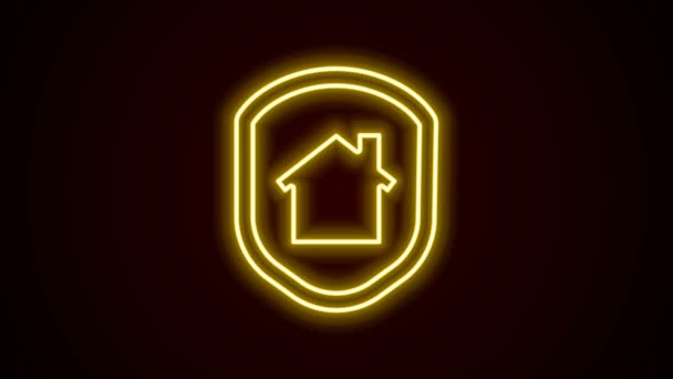 Glödande neon line hus under skydd ikon isolerad på svart bakgrund. Hem och sköld. Skydd, säkerhet, skydd, försvarskoncept. 4K Video motion grafisk animation — Stockvideo