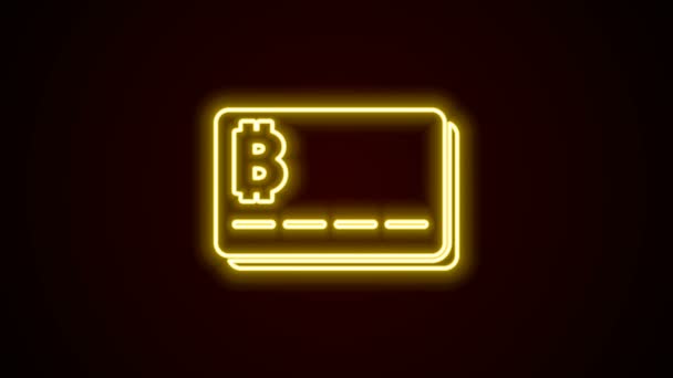 Leuchtende Leuchtschrift Kreditkarte mit Bitcoin-Symbol isoliert auf schwarzem Hintergrund. Online-Zahlung. Barabhebungen. Moderne Zahlungsmethode. 4K Video Motion Grafik Animation — Stockvideo