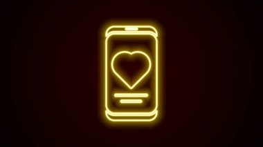 Siyah zemin üzerinde izole edilmiş kalp atış hızı monitör ikonu olan parlak neon hattı Smartphone. 4K Video hareketli grafik canlandırması