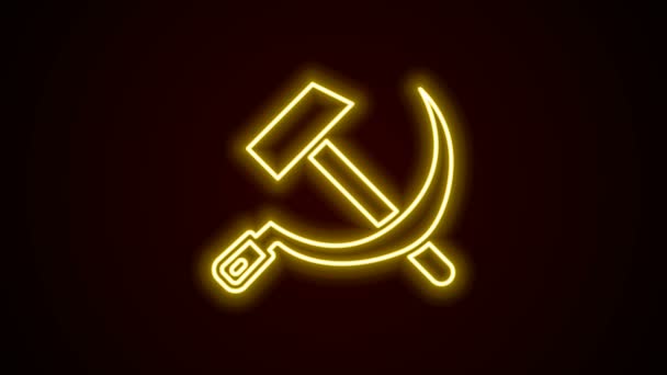 Glödande neon linje Hammare och sickle SSSR ikon isolerad på svart bakgrund. Symbol Sovjetunionen. 4K Video motion grafisk animation — Stockvideo