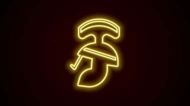 Parlayan neon hattı Roma askeri miğfer ikonu siyah arka planda izole edildi. 4K Video hareketli grafik canlandırması