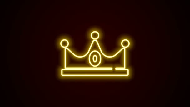 Ragyogó neon vonal King korona ikon elszigetelt fekete háttérrel. 4K Videó mozgás grafikus animáció