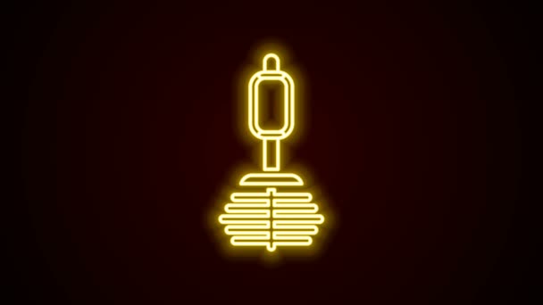 Icono de cepillo de inodoro de línea de neón brillante aislado sobre fondo negro. Animación gráfica de vídeo 4K — Vídeo de stock