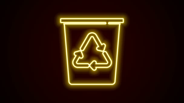 Leuchtende Neon-Linie Papierkorb mit Recycling-Symbol isoliert auf schwarzem Hintergrund. Mülleimer-Symbol. Mülleimer-Schild. Papierkorb-Schild. 4K Video Motion Grafik Animation — Stockvideo
