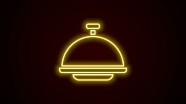 Siyah arka planda izole edilmiş bir tepsi yiyecek ikonu ile kaplı parlayan neon hattı. Tepsi ve kapak işareti. Kapaklı bir restoran saati. 4K Video hareketli grafik canlandırması