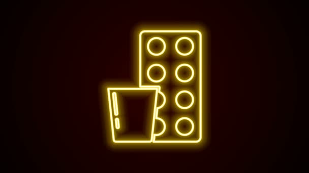 Gloeiende neon lijn Pillen in blisterverpakking pictogram geïsoleerd op zwarte achtergrond. Medicijnpakket voor tablet, vitamine, antibioticum, aspirine. 4K Video motion grafische animatie — Stockvideo