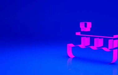 Pembe Sahildeki iskele ikonu mavi arkaplanda izole edilmiş. Minimalizm kavramı. 3d illüstrasyon 3B canlandırma.