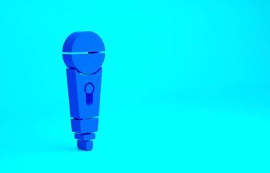 Mavi Mikrofon simgesi mavi arkaplanda izole edildi. Radyodaki mikrofondan. Sözcü işareti. Minimalizm kavramı. 3d illüstrasyon 3B canlandırma.