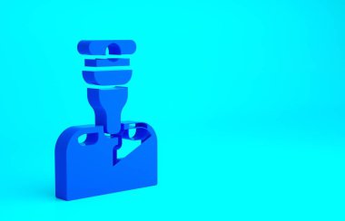 Mavi gemi simgesinin mavi kaptanı mavi arka planda izole edildi. Seyahat turizmi deniz taşımacılığı. Yolcu gemisi, yolcu gemisi. Minimalizm kavramı. 3d illüstrasyon 3B canlandırma.