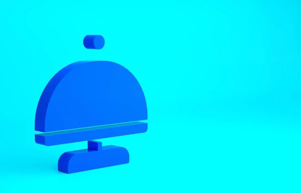 青色の背景に隔離された食品アイコンのトレイで覆われています トレイと蓋のサイン 蓋付きのレストランクロッシュ 最小限の概念 3Dイラスト3Dレンダリング — ストック写真