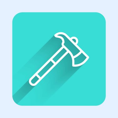 Beyaz çizgi itfaiyeci balta ikonu uzun gölgeli izole edilmiş. Yangın baltası. Yeşil kare düğmesi. Vektör.